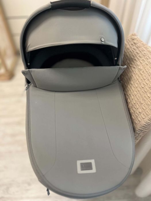 Кош за новородено Cybex Priam 4 /e-Priam Lux