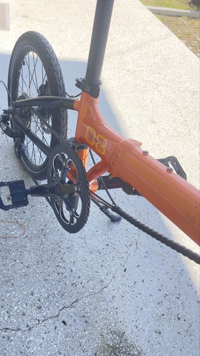 Bicicletă Pliabilă Premium Dahon Launch D8 – Ca Nouă!