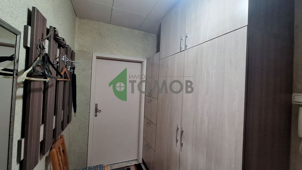 Дава се под наем Двустаен апартамент в Стара Загора, Център - 50 кв.м за 306 € - Снимка #12