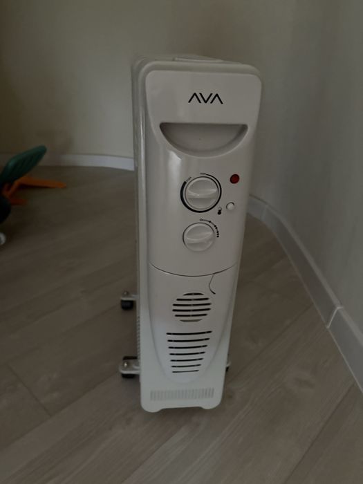 электрическая батарея ava