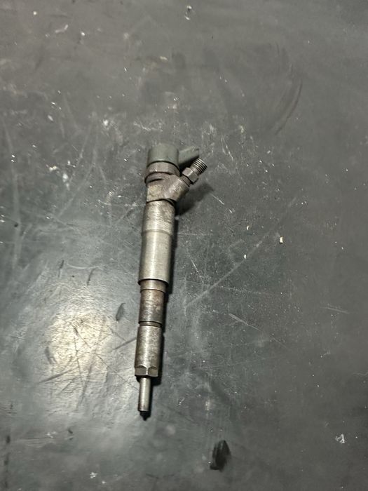 Injector injectoare BMW Seria 5 E39 530d 184cp 2354093 | 193cp