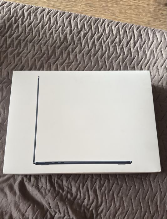 Apple MacBook Air 15” M5 | 32GB RAM | 1TB SSD | AppleCare+ до 2029 | Запечатан