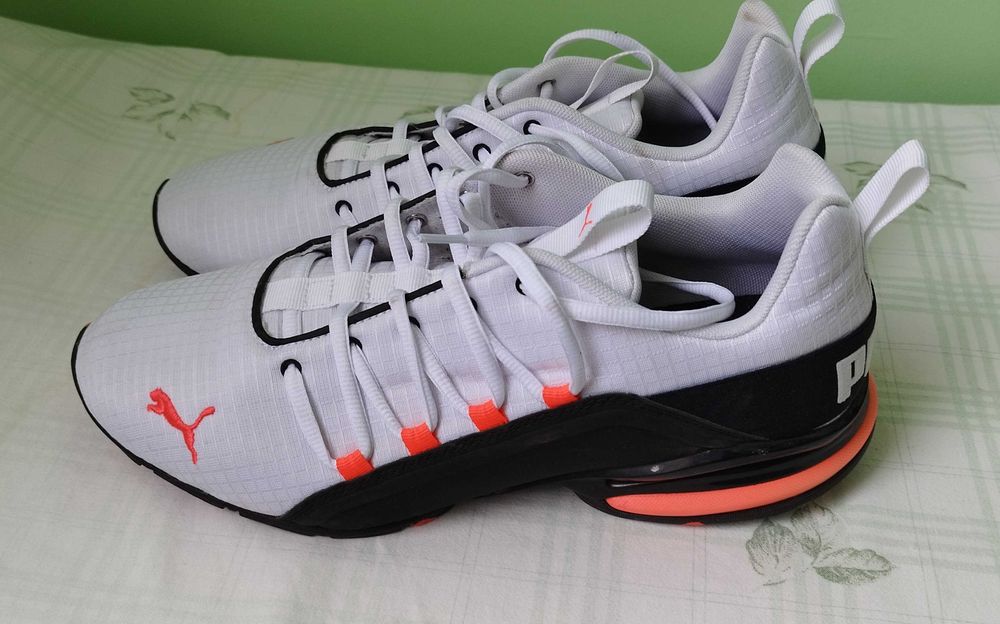 Маратонки Puma размер 28,5 см.