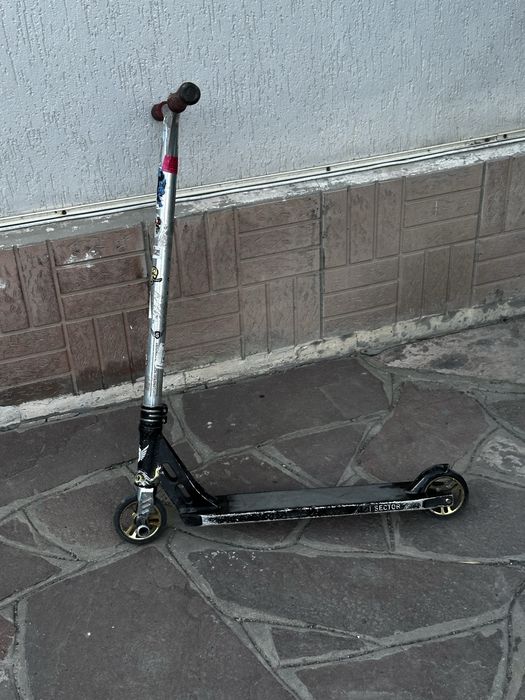 Трюковой самокат