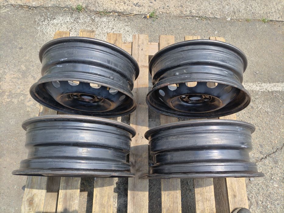 15 цола 4 х 100 мм Опел Агила / Сузуки Сплаш - 5,5 инча / ЕТ 50