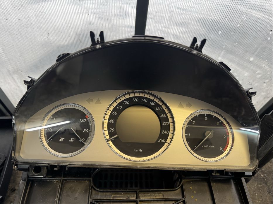 Километраж за Mercedes GLK X204 дизел