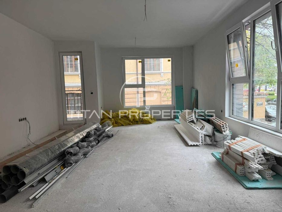 Продава се Двустаен апартамент в Пловдив, Център - 86 кв.м за 1182 €/кв.м - Снимка #5