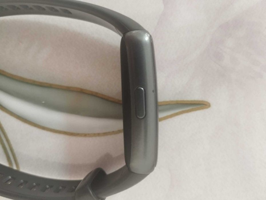 Смарт-часы Huawei Band 8 (FRA-B19)