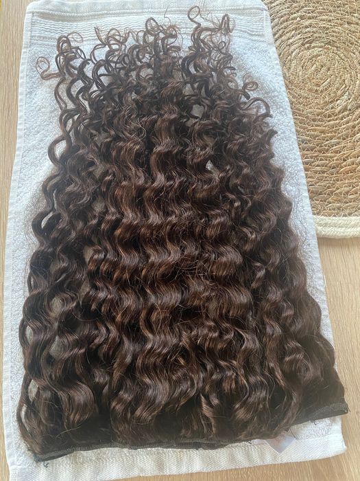 Естествена коса къдрава