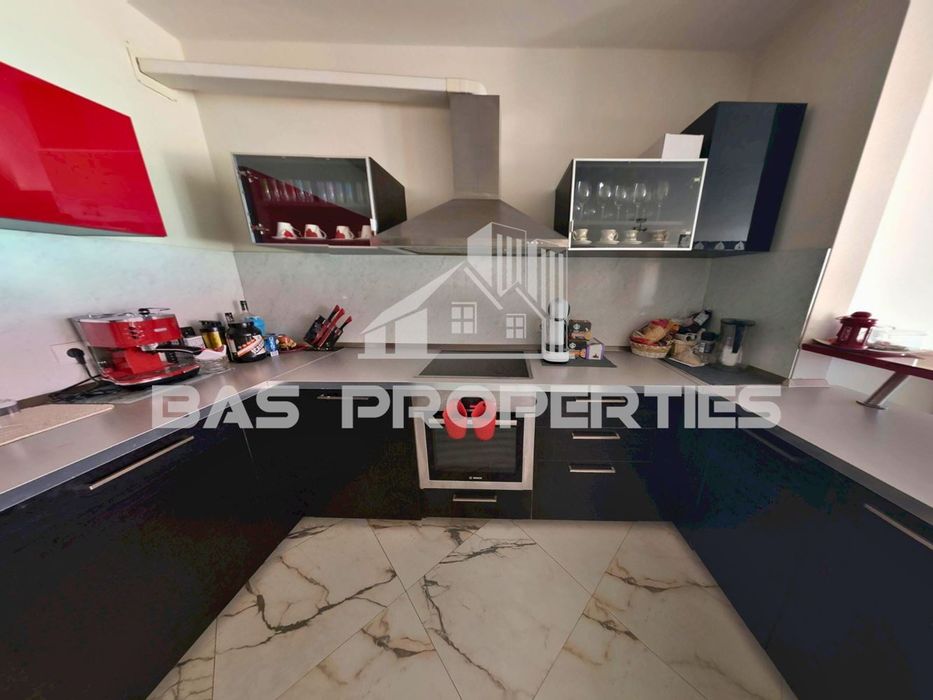 Продава се Четиристаен апартамент в София, Полигона - 206 кв.м за 2670 €/кв.м - Снимка #3