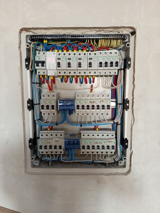 Услуги электрика 24/7