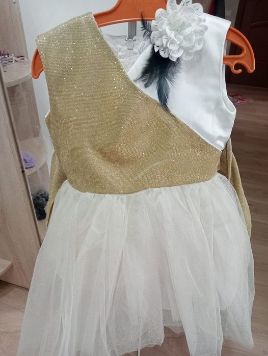 Продам платье для девочек