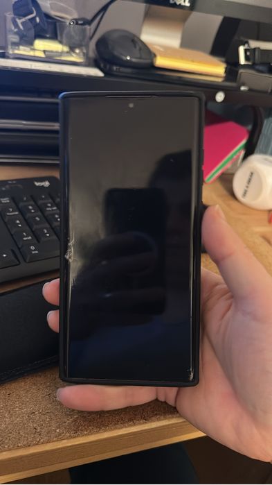 Display Samsung Galaxy S22 Ultra – defect (touch funcțional)