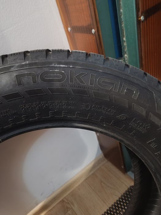 Продам зимние шины