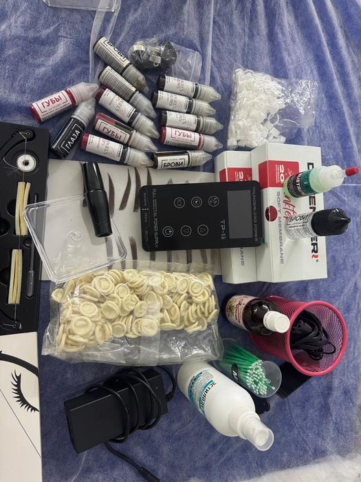 Продам татуажную машинку с красками