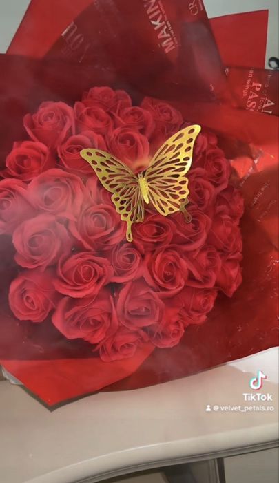 Buchete de flori pe comanda orice model doriti