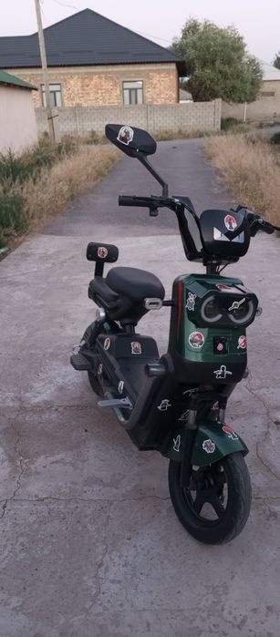 Продам скутер Танк 108