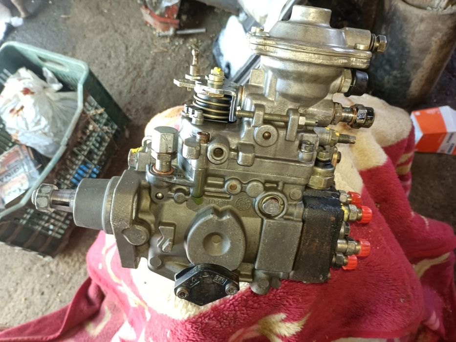 Pompa injecție bosch ve6