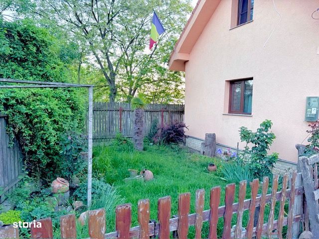 Vand casa 5 camere in Cruceni 15 min de Centrul Aradului ID: 44925