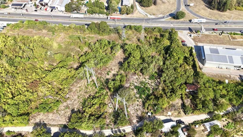 Парцел за продажба в.з. Кръста, Пром.зона Изток