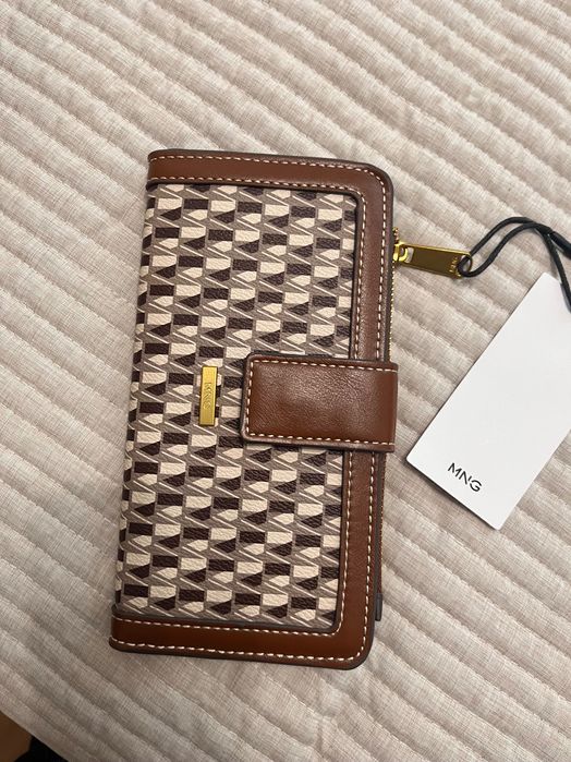 Дамски портфейл Mango