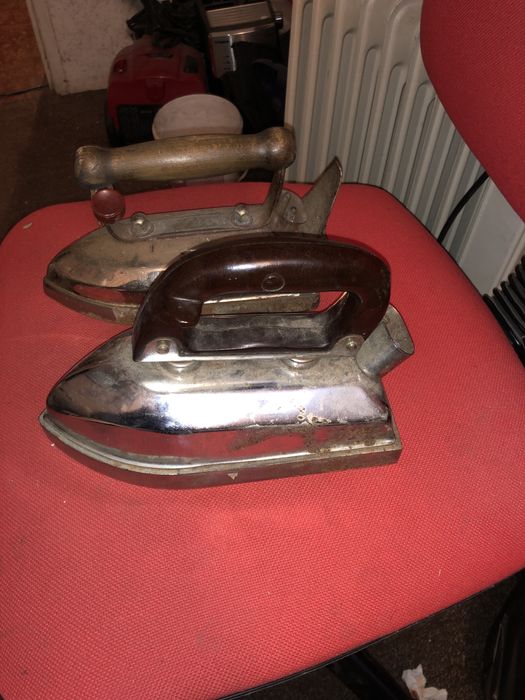 Ютия старинна и запазена