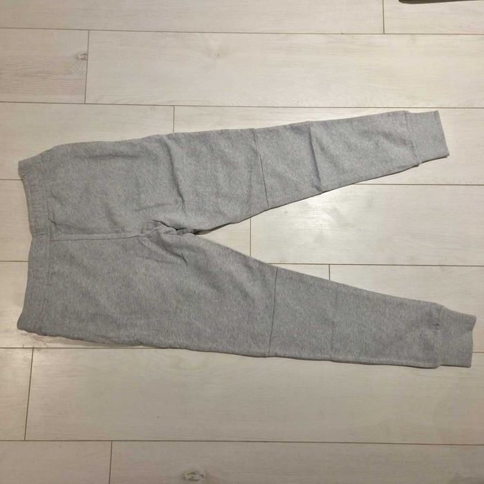 Pantaloni Lacoste (M) Noi cu eticheta | Livrare rapida cu verificare