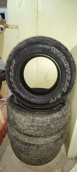 Продам шины 225/70/R16