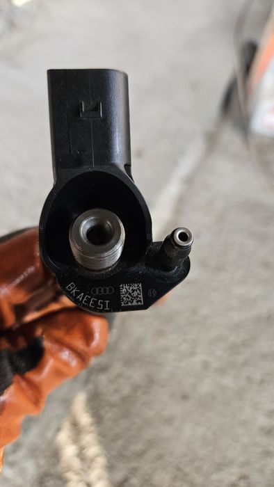 Дюзи за Ауди А 6 - 2.7 дизел 2006г. 4f