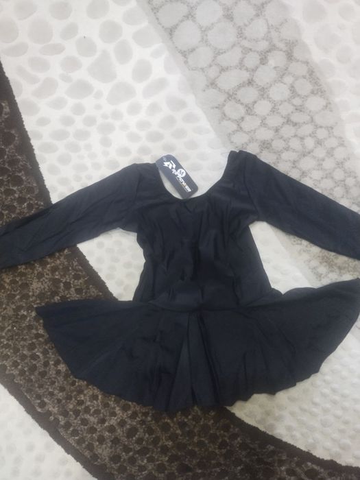 Продам  купальники для гимнастики и хореографии  для девочек.