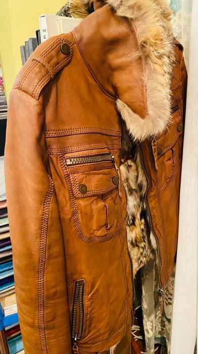 Кожаная куртка с мехом