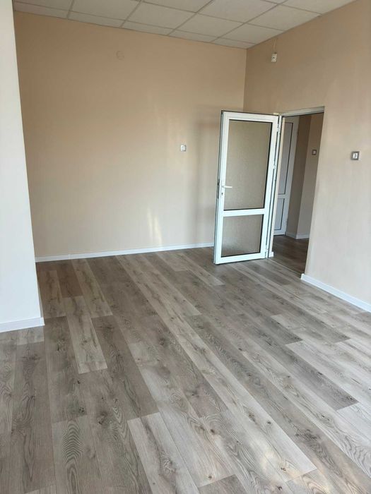 Дава се под наем Офис в Варна, Западна промишлена зона - 60 кв.м за 459 € - Снимка #16