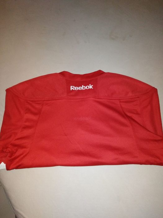 tricou Reebok marime m/L