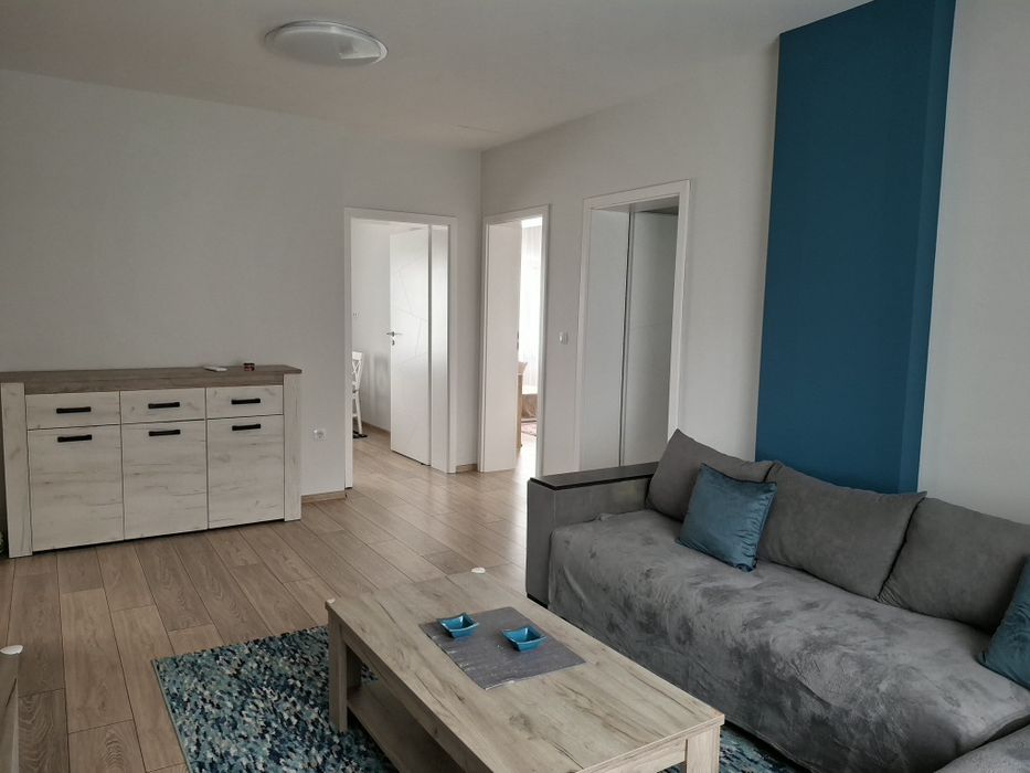 Дава се под наем Етаж от къща в Пловдив, Кючук Париж - 90 кв.м за 498.27 € - Снимка #2
