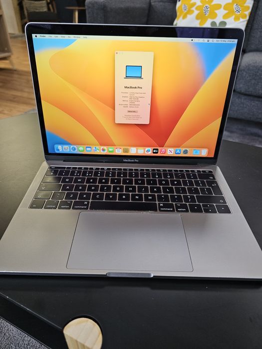 Macbook Pro 2018 Apple 13.9 inch laptop Apple Bucuresti Sectorul 1