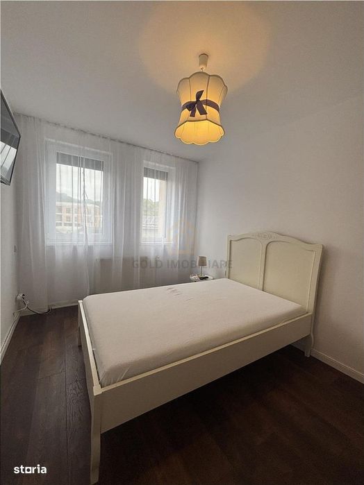 Apartament 3 camere de inchiriat , Centrul Vechi