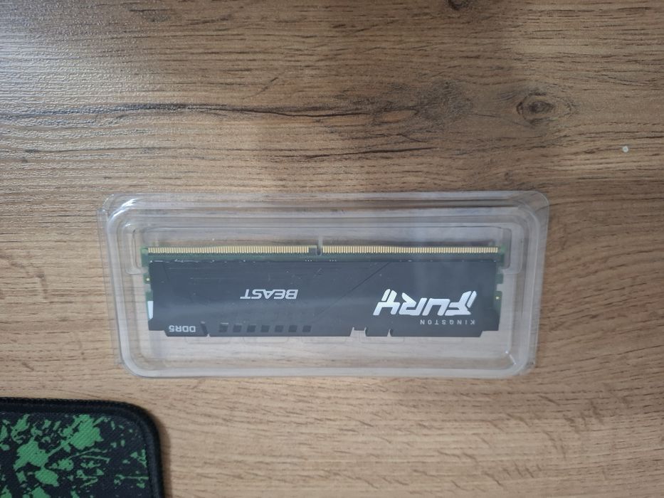 Не рабочая DDR5 16GB 5600MHZ