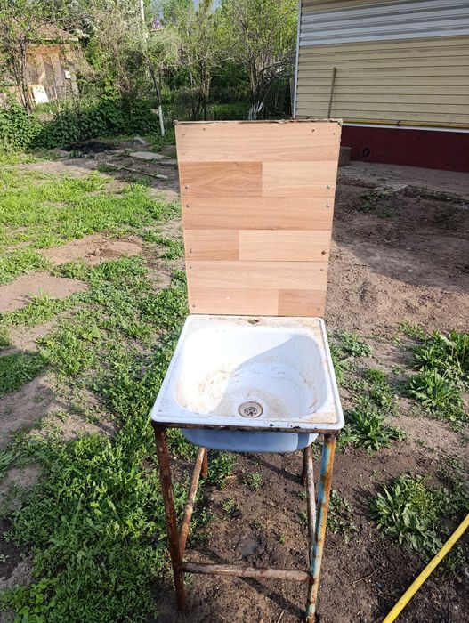 Продам Умывальник