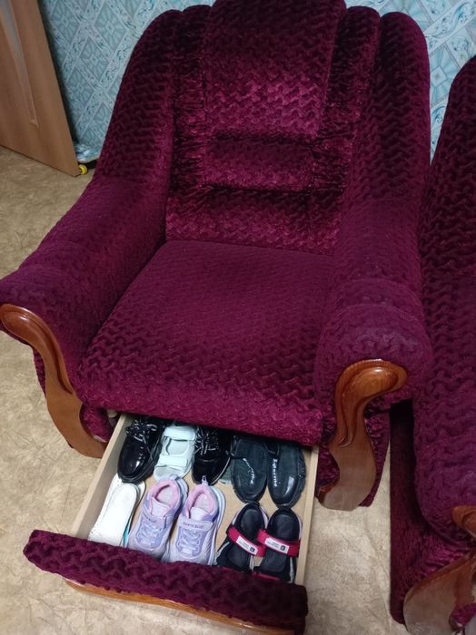 Продам кресла как новые