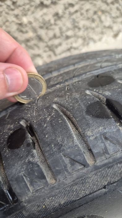 Летни гуми Michelin  ENERGY и Firestone ROADHAWK 15 цола