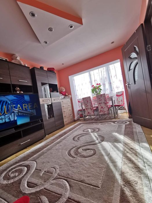 Vand Garsoniera .Aninoasa