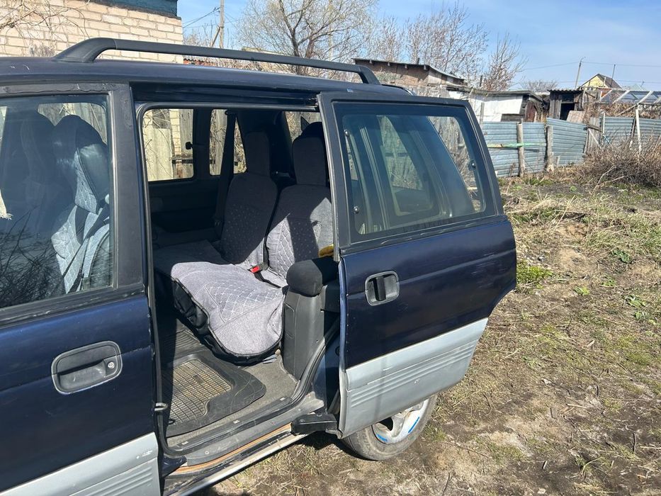 Продам Mitsubishi RVR 1995г.