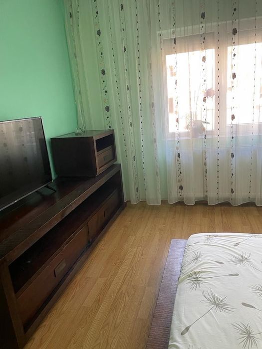PF dau în chirie apartament