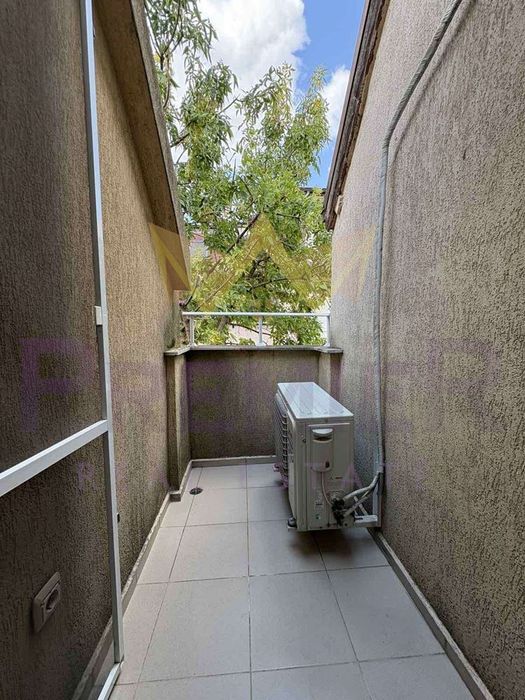 Дава се под наем Двустаен апартамент в Варна, Център - 65 кв.м за 382.5 € - Снимка #12