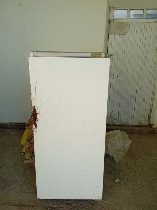 Muzlatgich oshxona jihozi