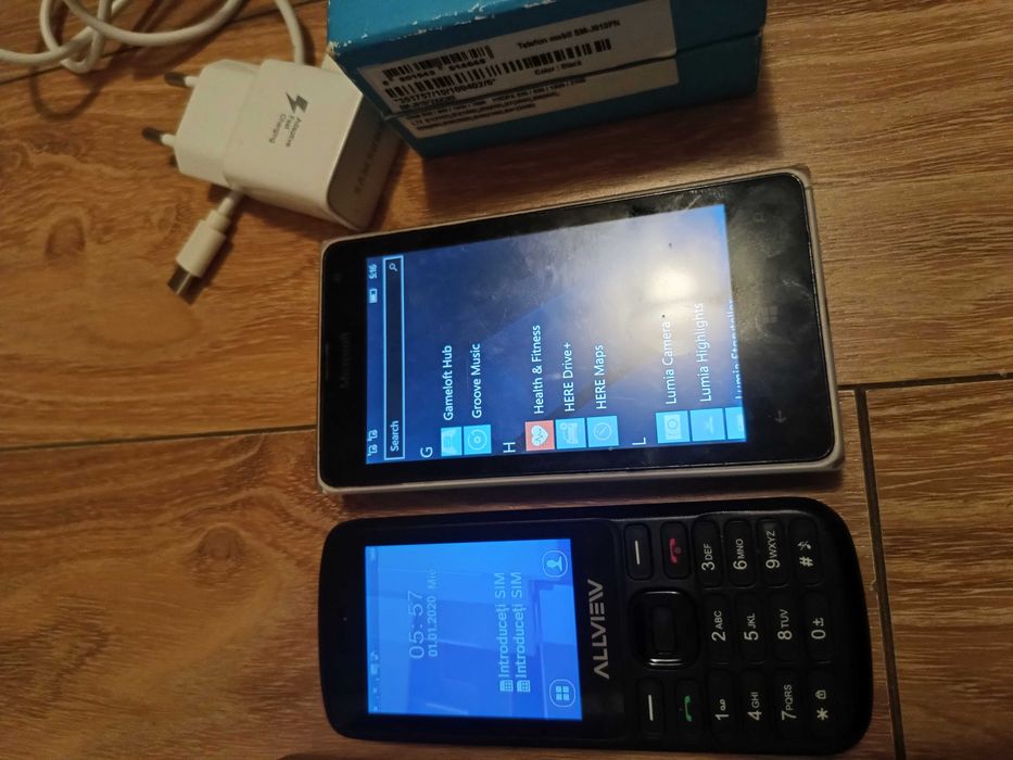 4 telefon: Nokia Lumia 532/Allview M9 JOIN,Tesla/telefoane