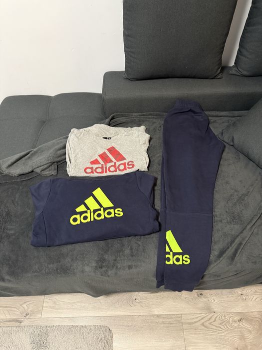 Compleu Adidas și tricou