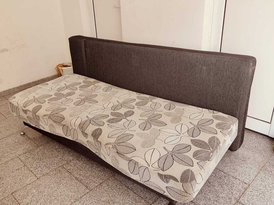 Разтегателен Диван + ракла