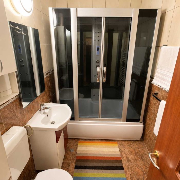 Apartament 2 Camere Făgăraș, zona Centrală, 2 locuri de parcare, etaj 4, Suprafață 48mp.