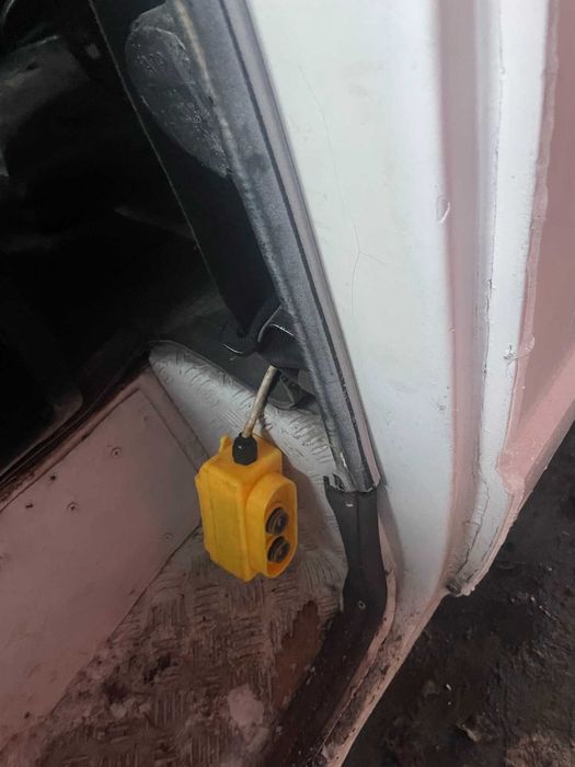 Iveco 3510 2.5 TD / Ивеко Самосвал на части